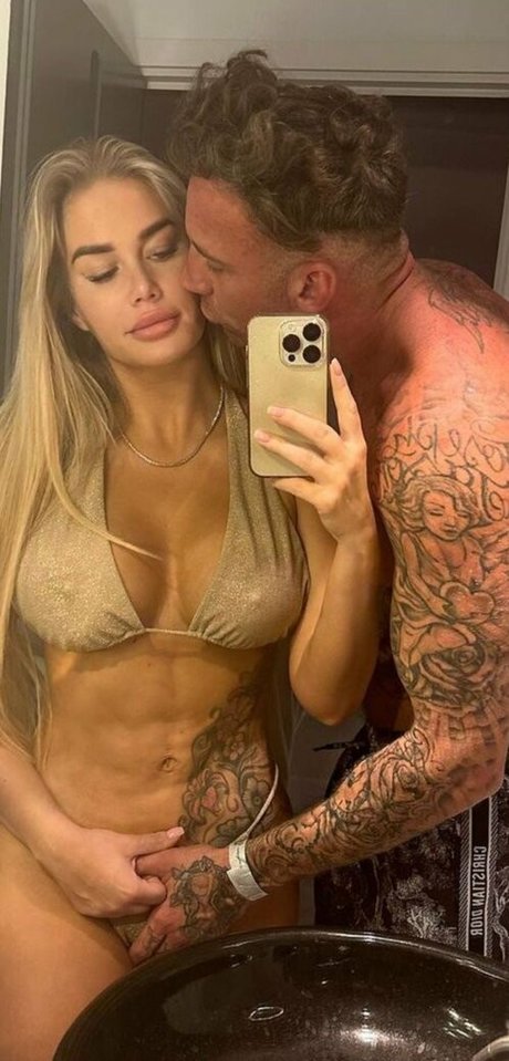 Justyna Zdolinska pornstar erotic photo