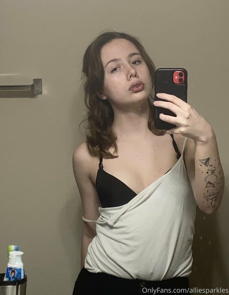 alliesparkles exclusive pornstar pic