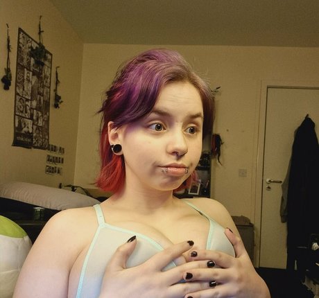 naughty nuka erotic actress gallery