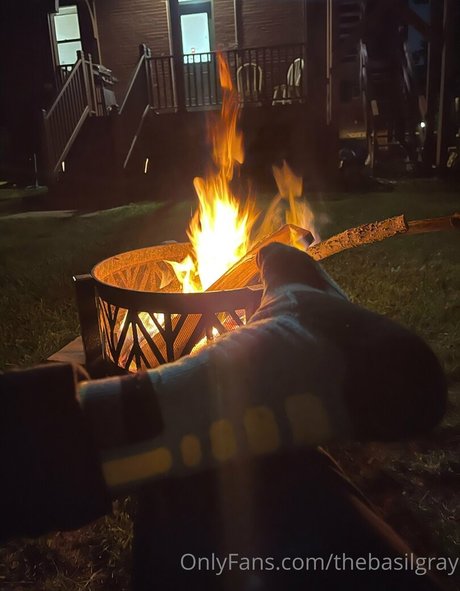 basilgray nude actress images