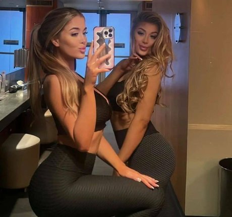 Eve Gale beautiful pornstar img