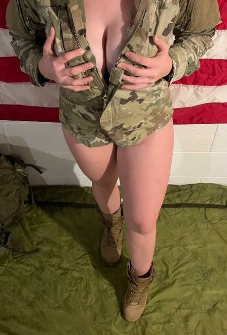 ViolaVachon star naked images