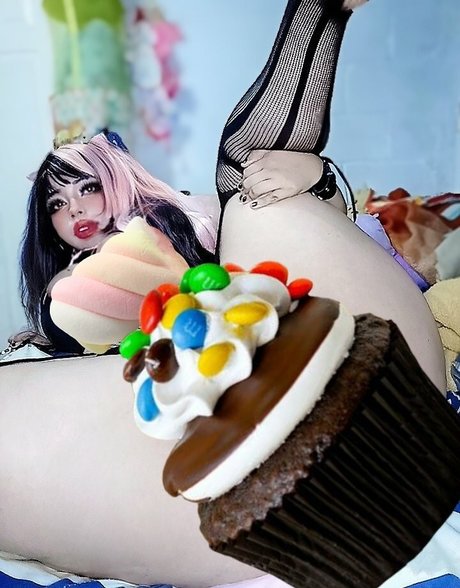 La Nerfeada naked star images