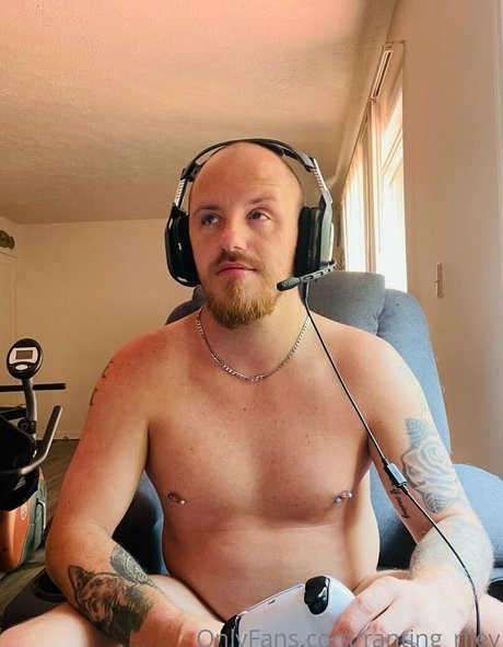 pretty ebony onlyfans exclusive image