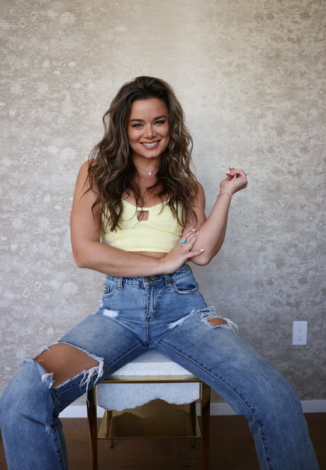 dessiem art pornstar image