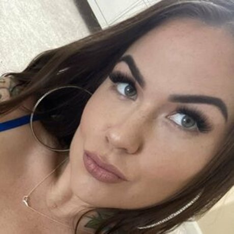 karmens library naked model picture