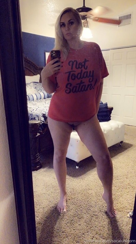 female influencer onlyfans beautiful xxx photo