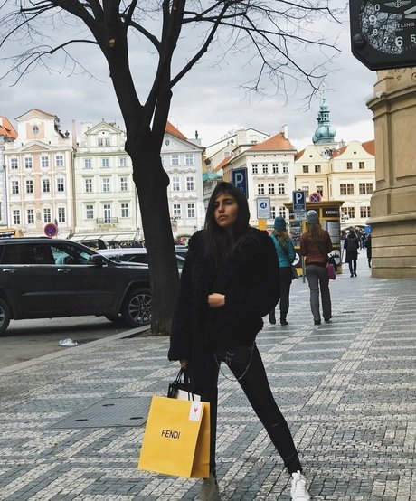 Meshi Malka model exclusive photos