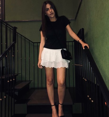 Meshi Malka high quality pornstar pictures