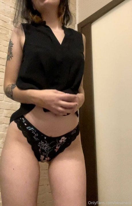 oksanam erotic model pic