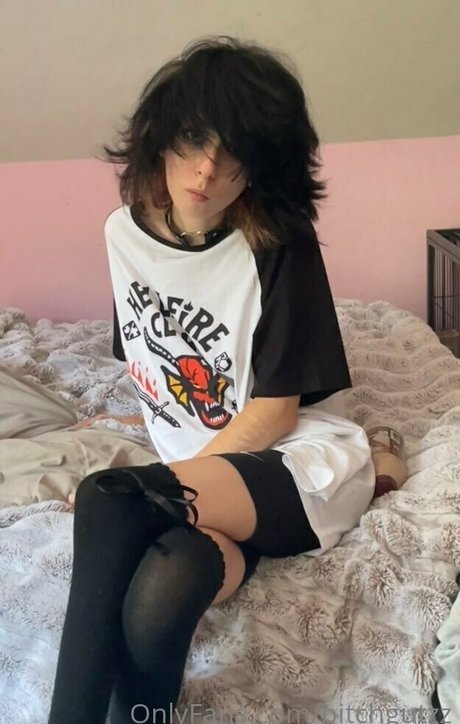 bitchgutzz free actress photo