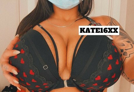 Kate16xx nudes model pics
