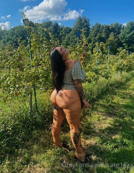 Kate16xx pornographic actress picture