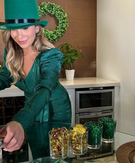 Cheryl Burke model beautiful gallery