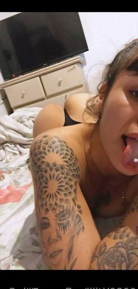 lilith0800 pornstar beautiful img