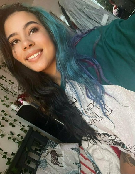 itsmollyxgrey art actress images