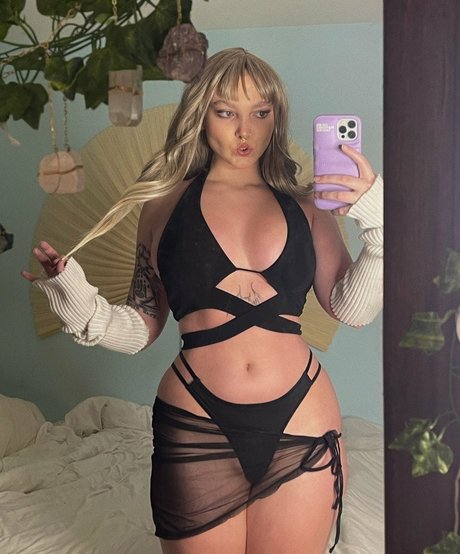 Silkylace0 erotic star picture