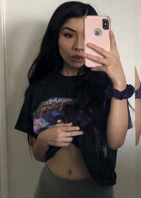 loveyoulesane beautiful actress picture