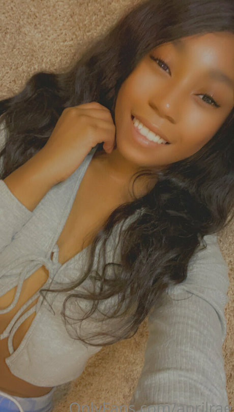 aprilrae hot actress galleries