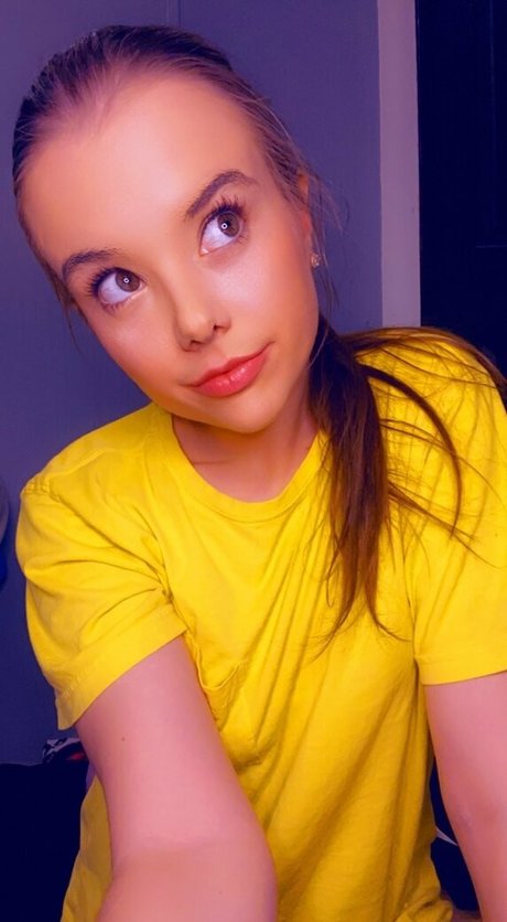 cutelilrosesfree hot model pics