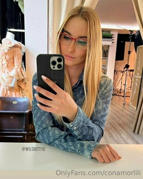 conamorlili actress archive