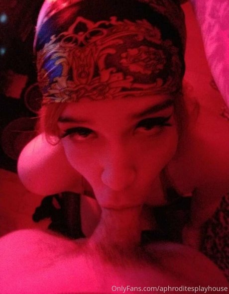 aphroditesplayhouse pornstar high quality pic