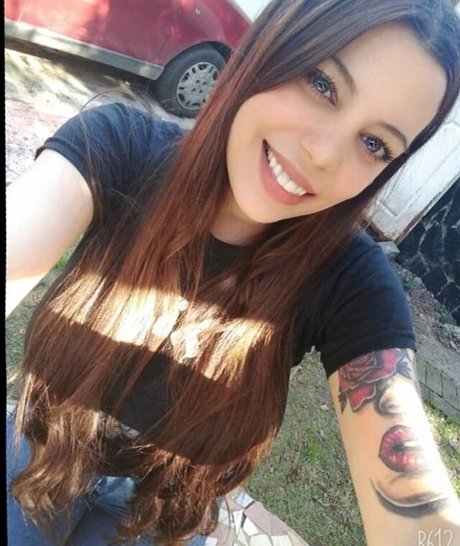 genesis18 perfect actress photos