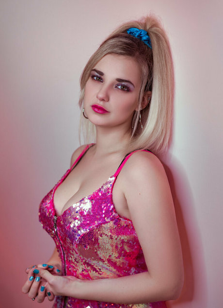 gassygirldolly pornstar hot image