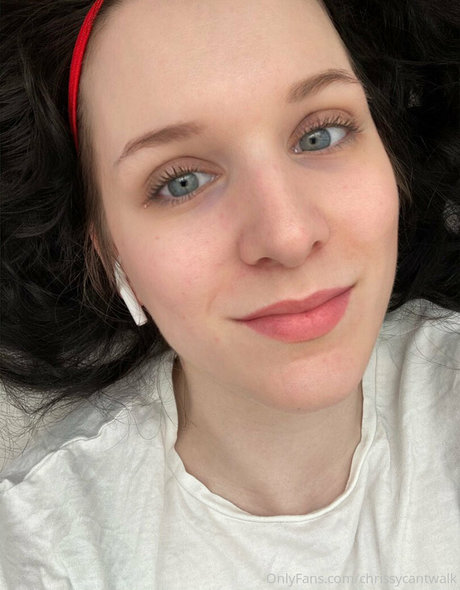 chrissycantwalk erotic star archive