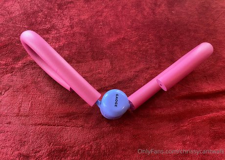 chrissycantwalk model xxx gallery