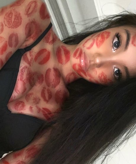 nopearii hot model gallery