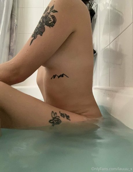 lauuu_ beautiful actress pic