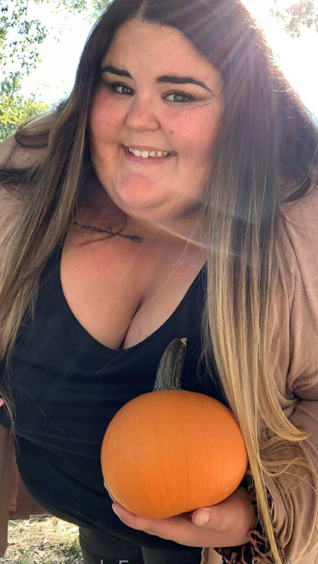 imlivbby art star img