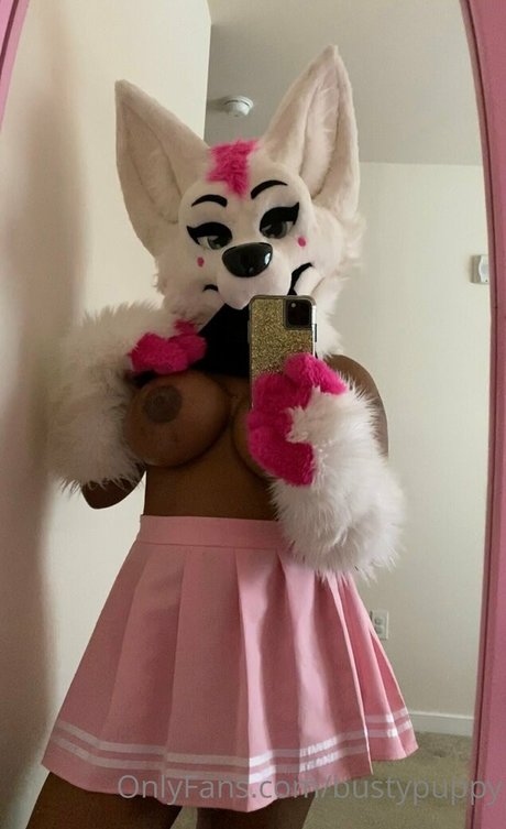 bustypuppy nice actress img