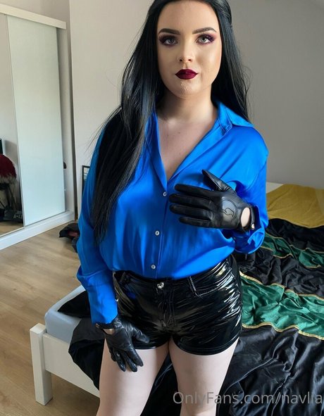 navlia xxx actress pictures