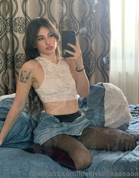 lovelylolllaaaaaaa free actress pictures