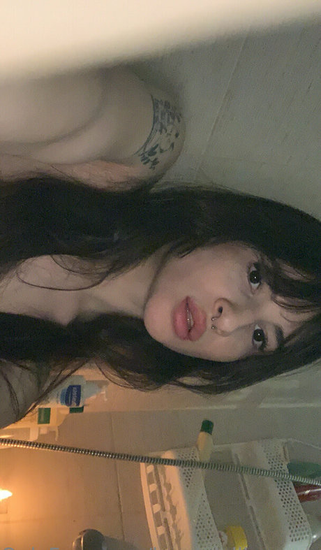 lovelylolllaaaaaaa porn star pics