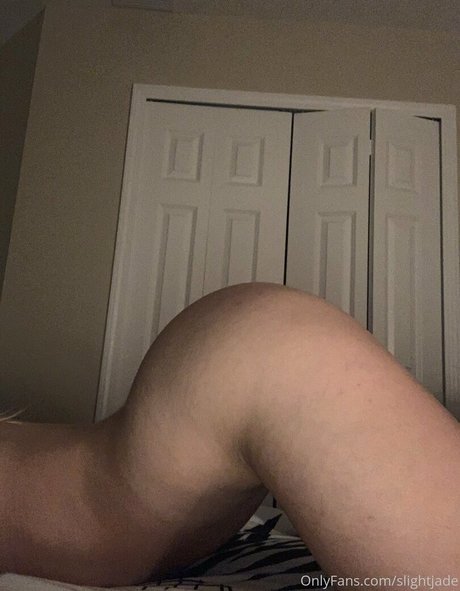 slightjade porn model pic