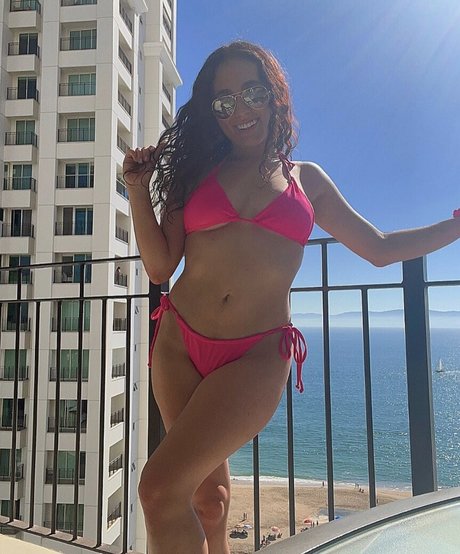 Kenna Cameron sex model gallery