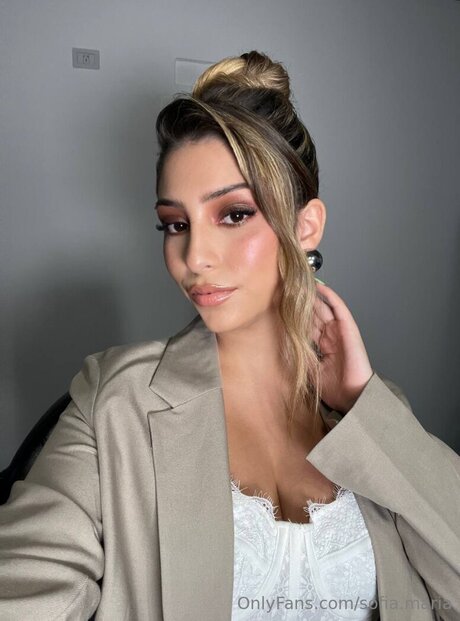 Sofia Maria exclusive actress pictures