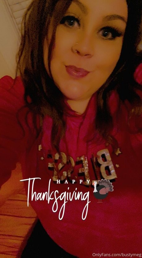 bustymeg nice star photo