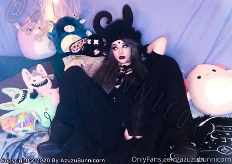 azuzubunnicorn model exclusive archive