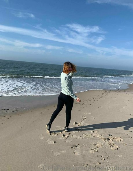 alineraspberry high quality actress images