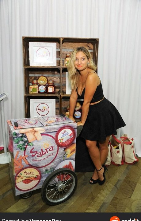 Vanessa Ray star top galleries