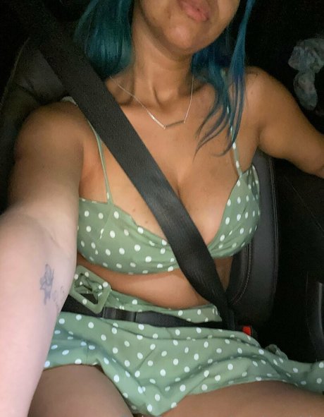 Karine Staehle xxx star img