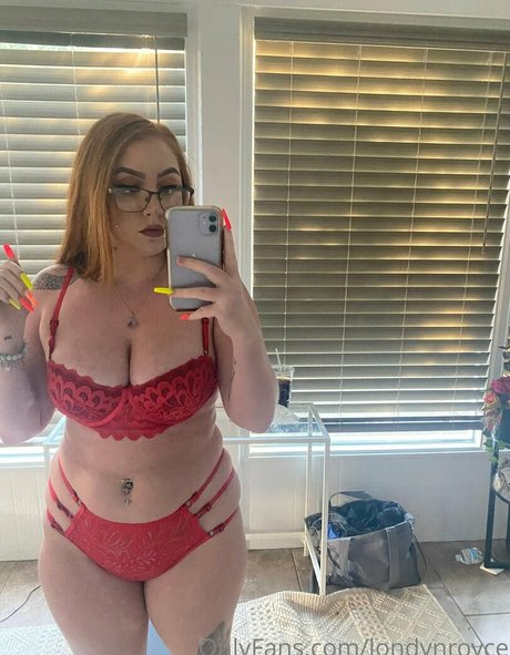 londynroyce model hot pic