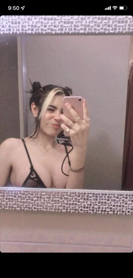 Cmp Perla free actress pic