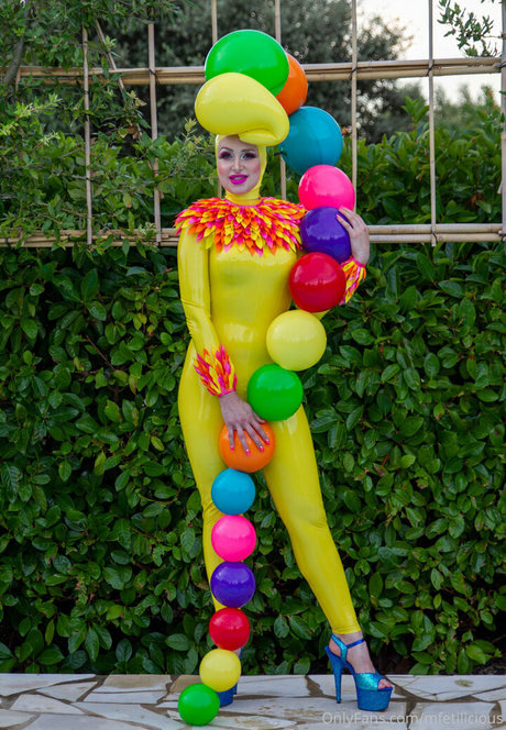 mfetilicious sex model photos