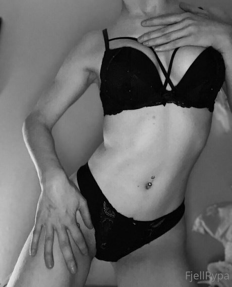 slow rida3 model high quality pic