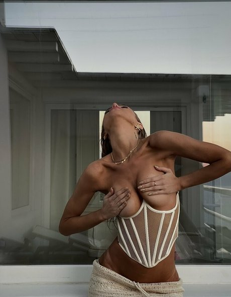 Sarahardel model porn archive